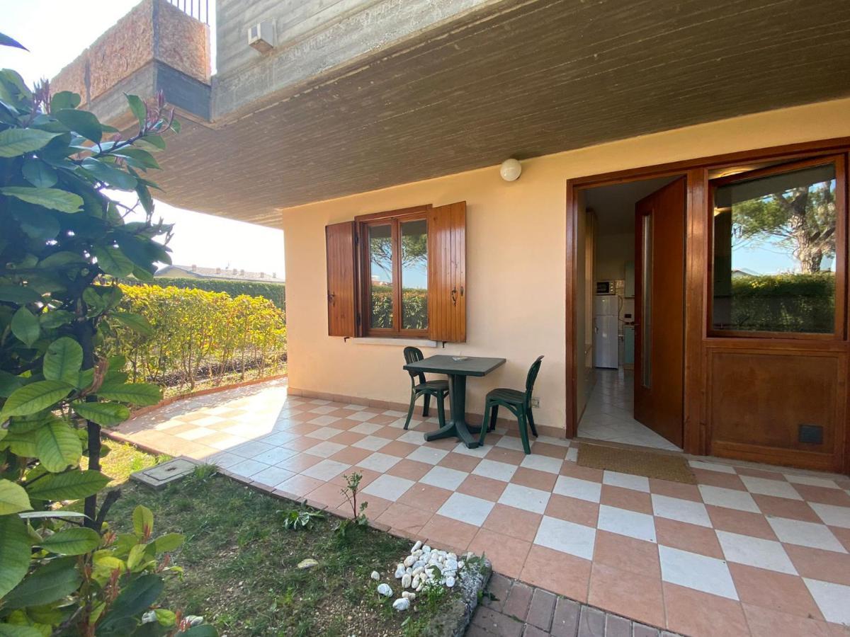 Apartment With Garden And Grill - Green Residence Sirmione Desenzano del Garda Luaran gambar