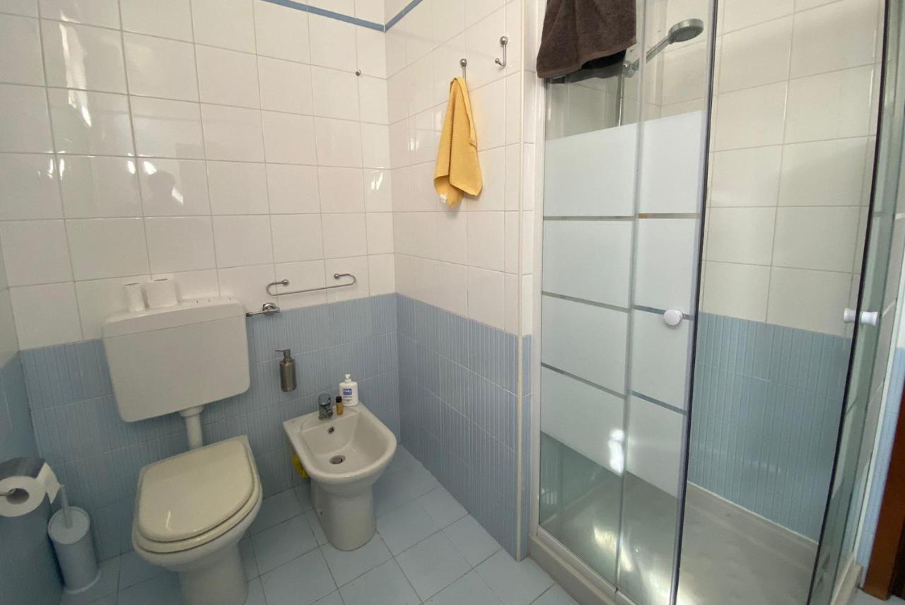 Apartment With Garden And Grill - Green Residence Sirmione Desenzano del Garda Luaran gambar